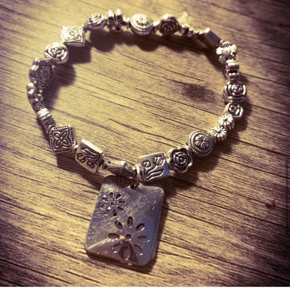 New Handmade Spring Bloom Live 2 Panel Flowers BOHO Sterling Silver Bracelet - Picture 2 of 12